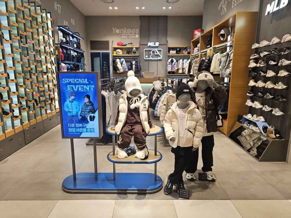 [事後免税店] MLBキッズ・ロッテ百貨店アンサン（安山）店(MLB키즈 롯데백화점 안산점)
