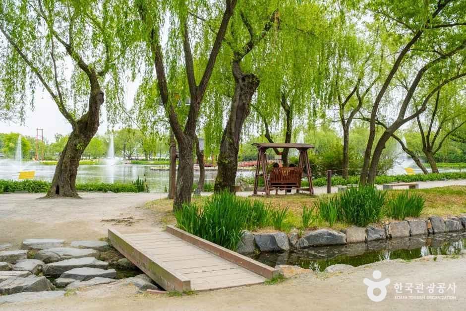 thumbnail-서동공원과 궁남지-9