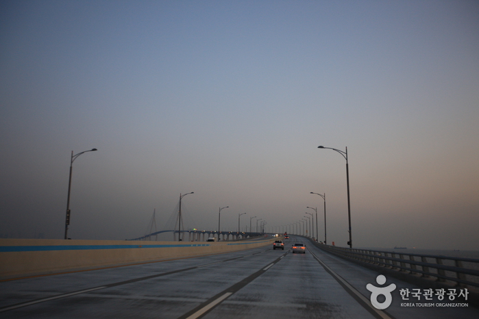 Incheon Bridge (인천대교)