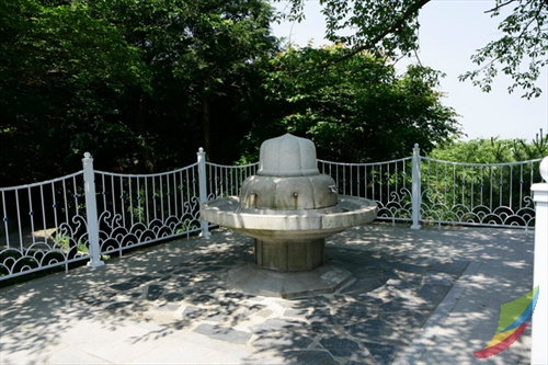 Wolmyeong Park (월명공원)