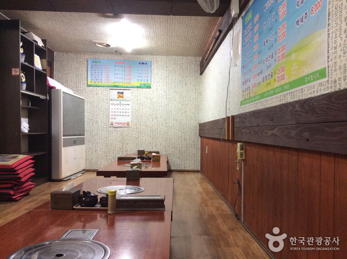 옛고을돼지국밥0