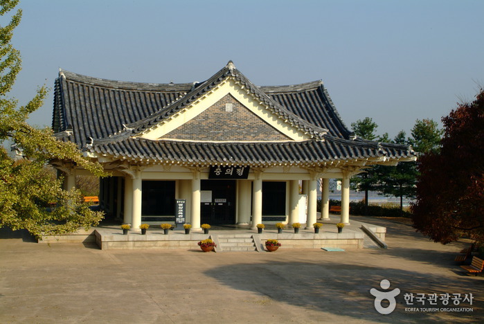 Haengjusanseong Fortress (행주산성)