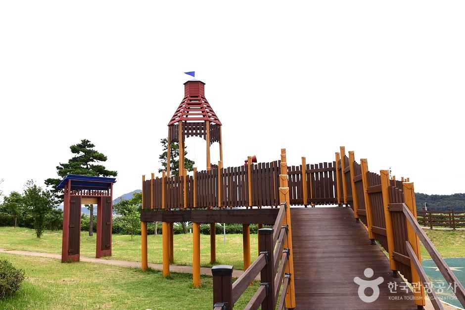 장보고공원