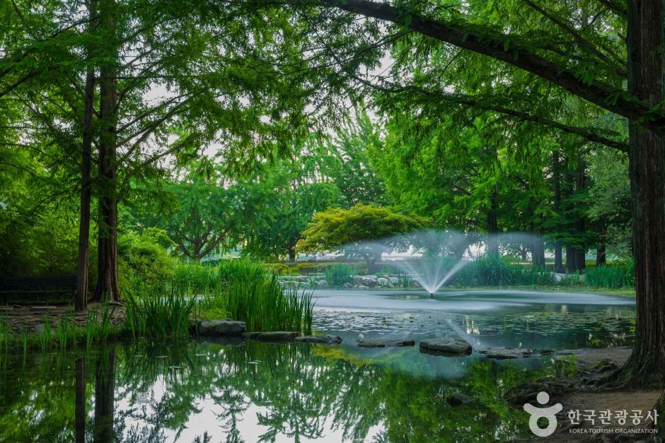 洛江ムルギル公園（낙강물길공원）