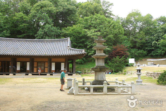 thumbnail-Cheorwon Dopiansa Temple (도피안사(철원))-7