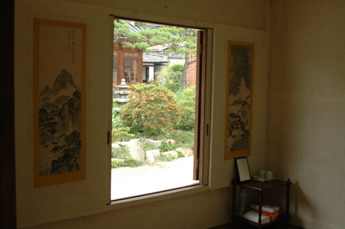 Hagindang House (학인당)