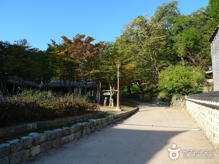 Seongyojang House (강릉 선교장)
