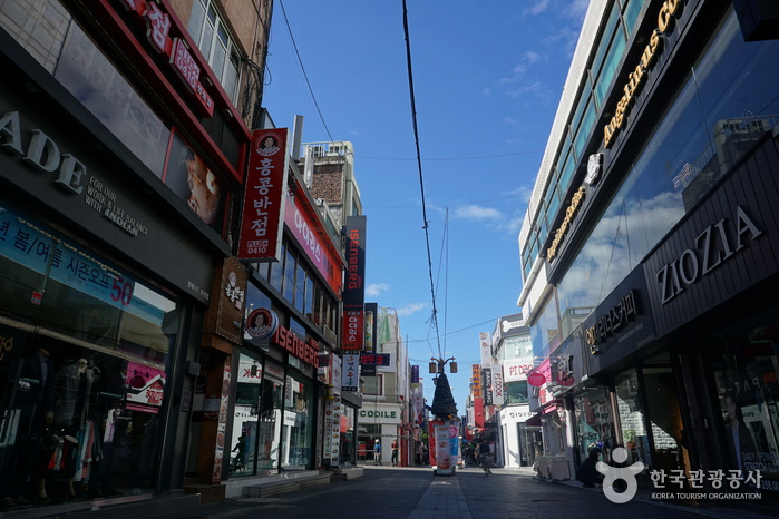 Quartier de Myeong-dong à Chuncheon (춘천 명동거리)