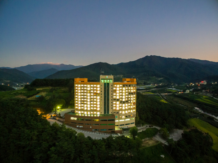 Ilsung智異山公寓式飯店&渡假村(일성지리산콘도&리조트)