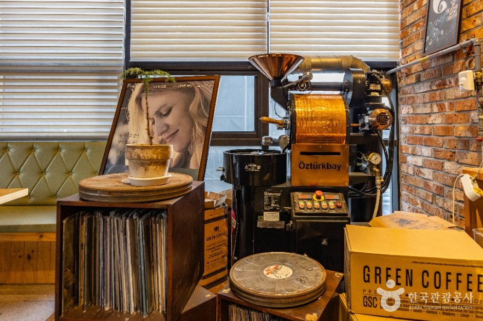 전주영화호텔 영화도서관