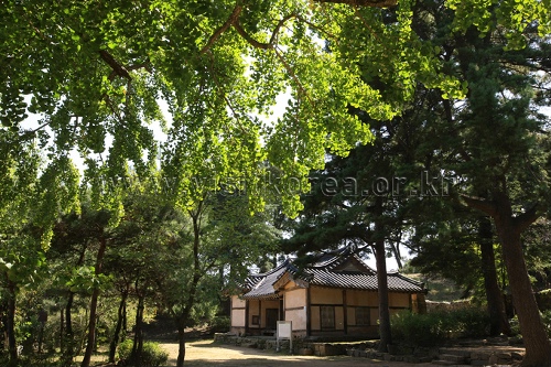 Maison Asan Maengssi Haengdan House (Maison de Maeng Sa-seong) (아산 맹씨행단)