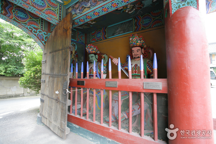 Hyewonjeongsa Temple (혜원정사)
