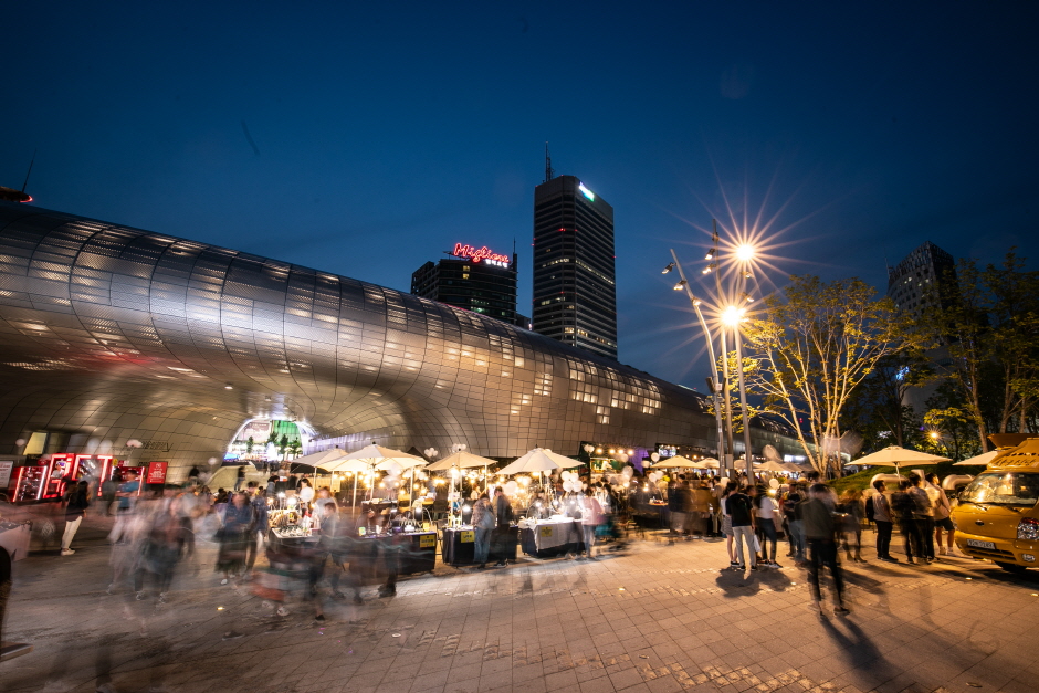 Hangang Moonlight Night Market (한강달빛야시장) Festivals Korea travel and