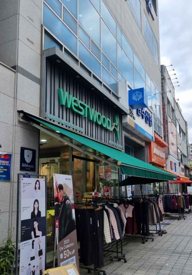 Westwood [Tax Refund Shop] (웨스트우드)