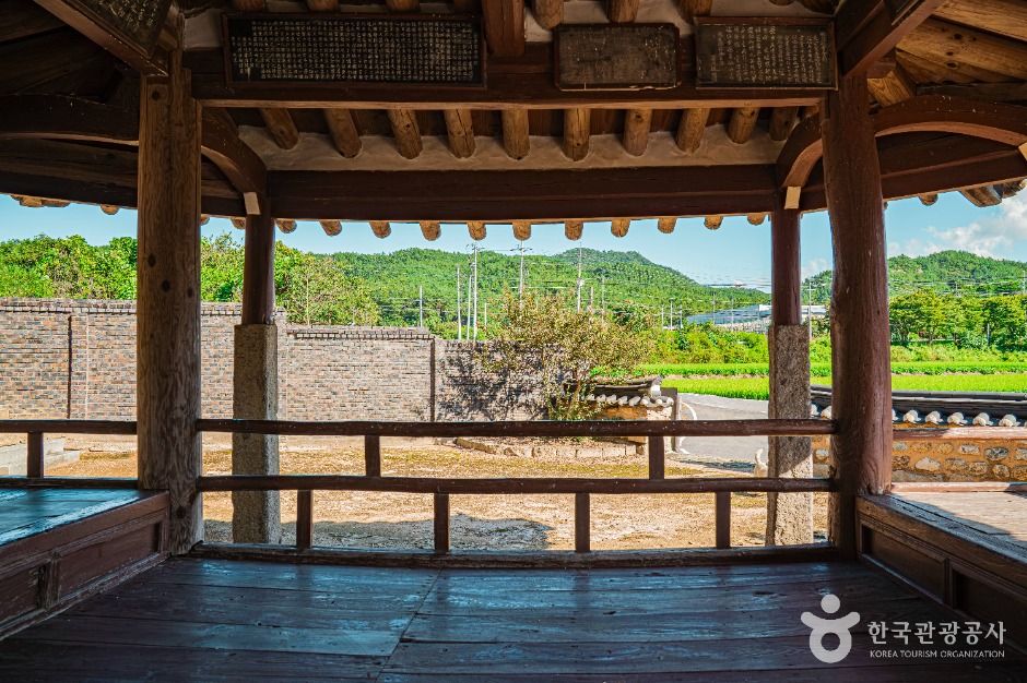무안화설당