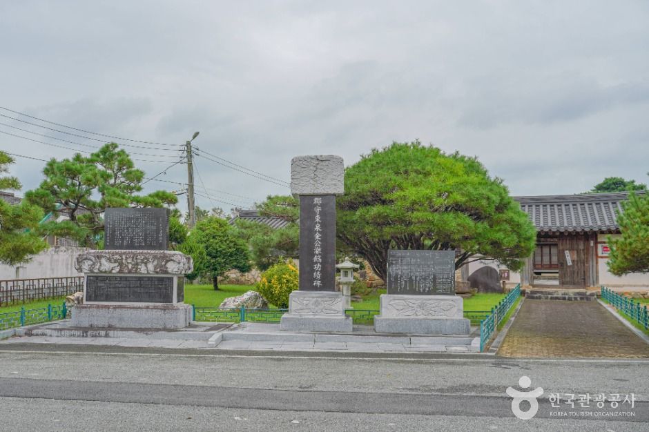 thumbnail-구고사 및 김완장군부조묘-5