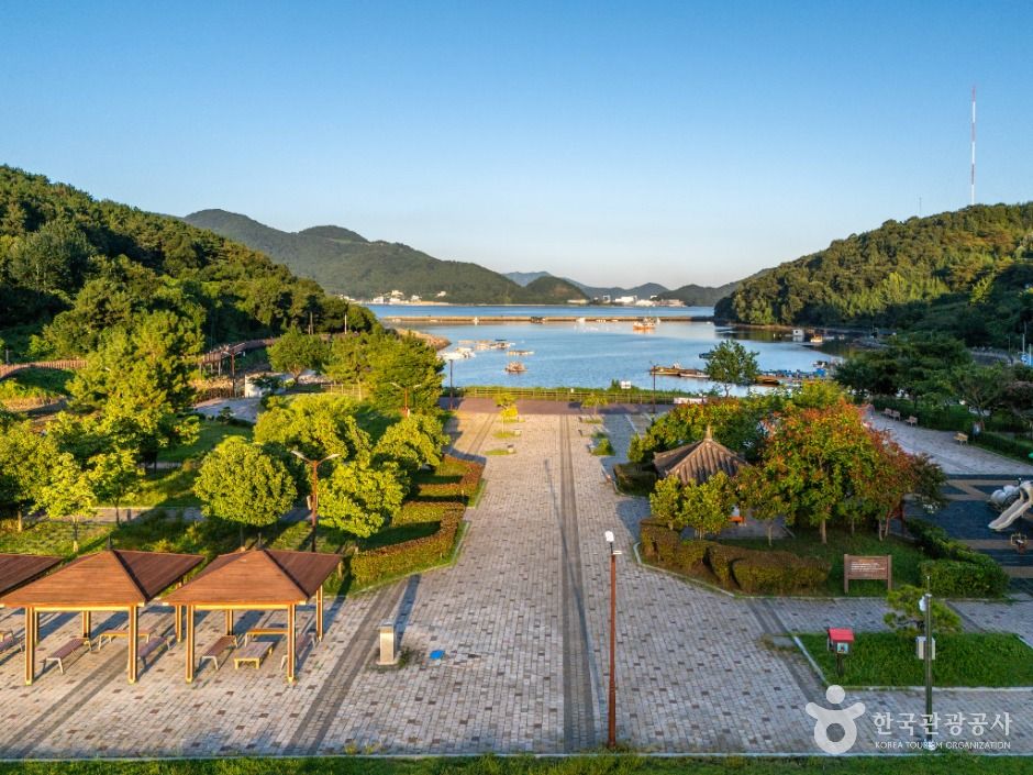 thumbnail-가포본동친수문화공원-3