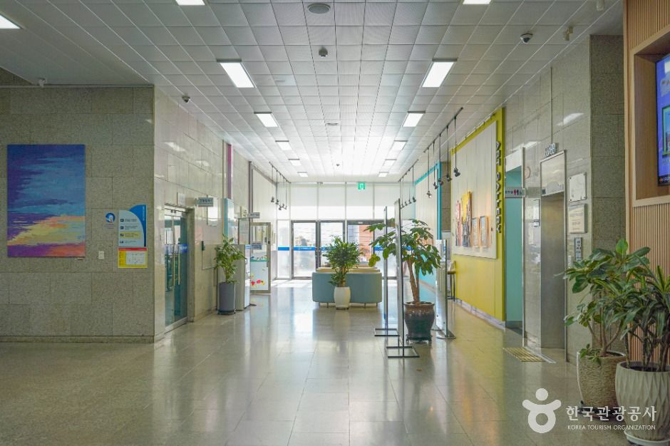 thumbnail-울산남부도서관-6