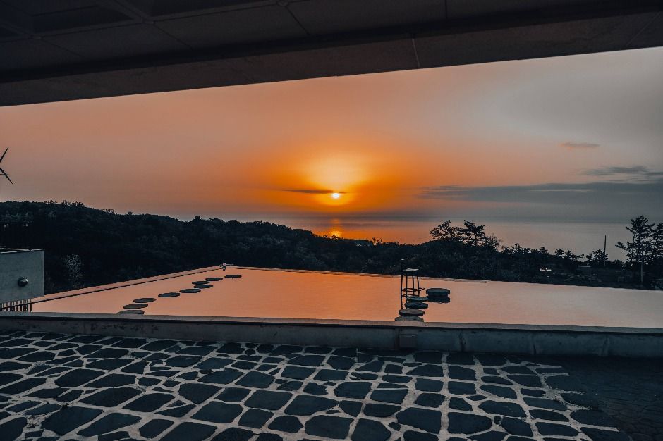 리브포레스트 풀빌라리조트