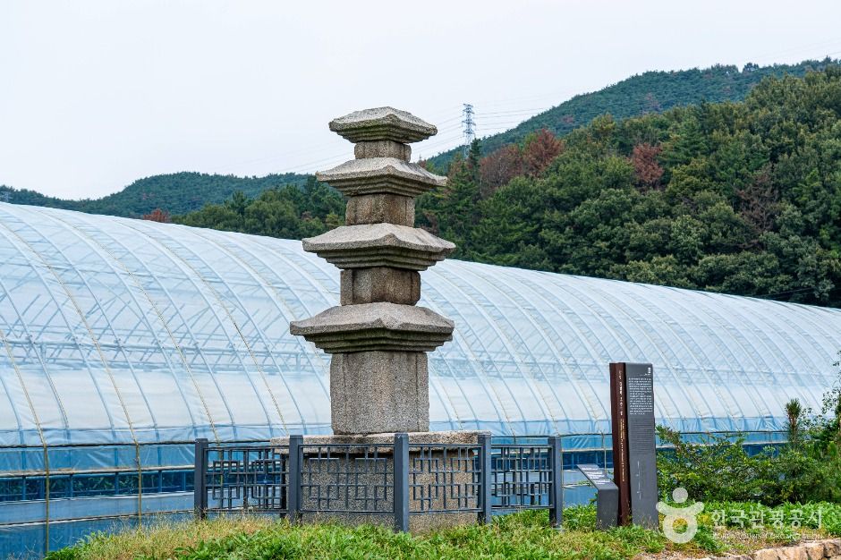 진원리 오층석탑