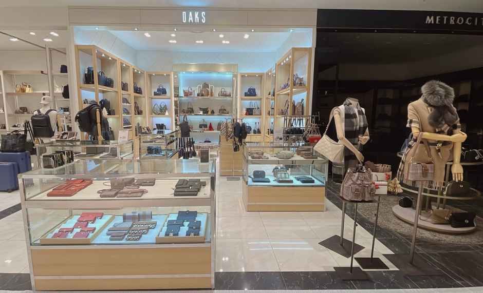 DAKS Handbags Time Villas Suwon Branch [Tax Refund Shop](닥스핸드백 타임빌라스 수원점)