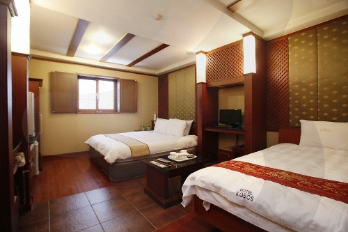 Hotel Kobos (코보스호텔)