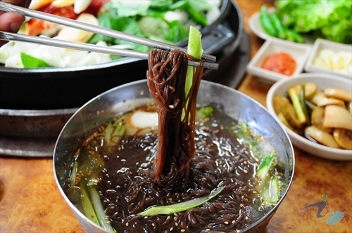 춘천원조닭갈비_칡냉면