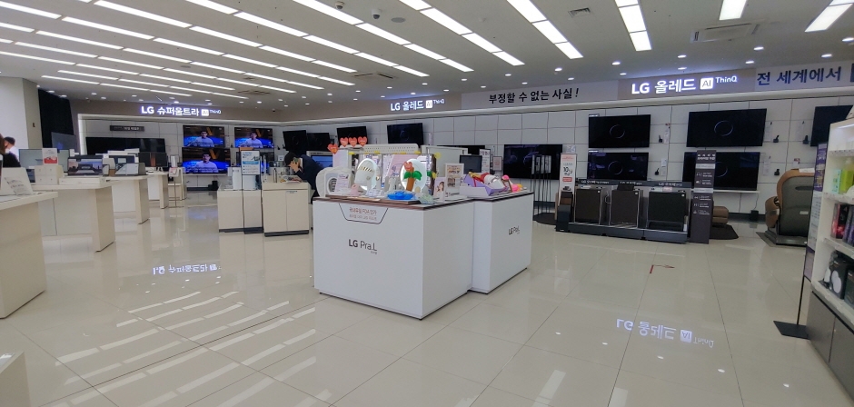 LG Best Shop - Donggyo Branch [Tax Refund Shop] (엘지베스트샵 동교점)