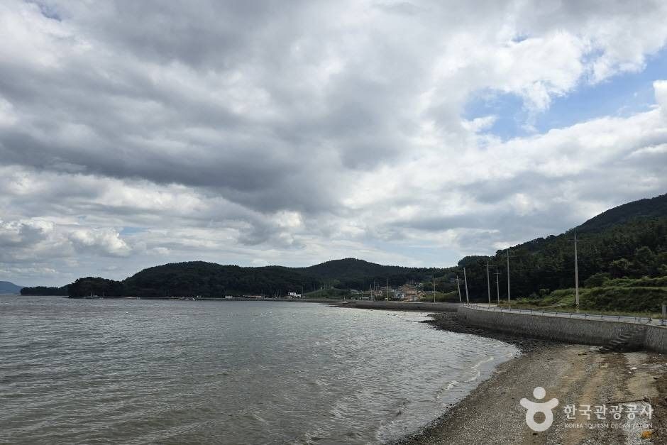 thumbnail-왕지등대마을-10