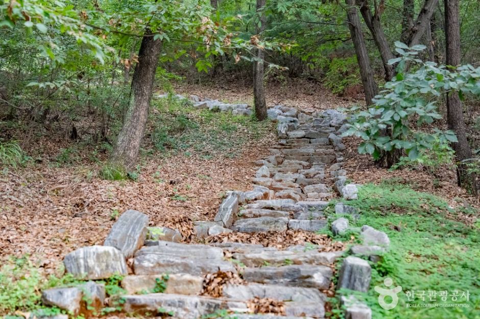 thumbnail-별망성지-10