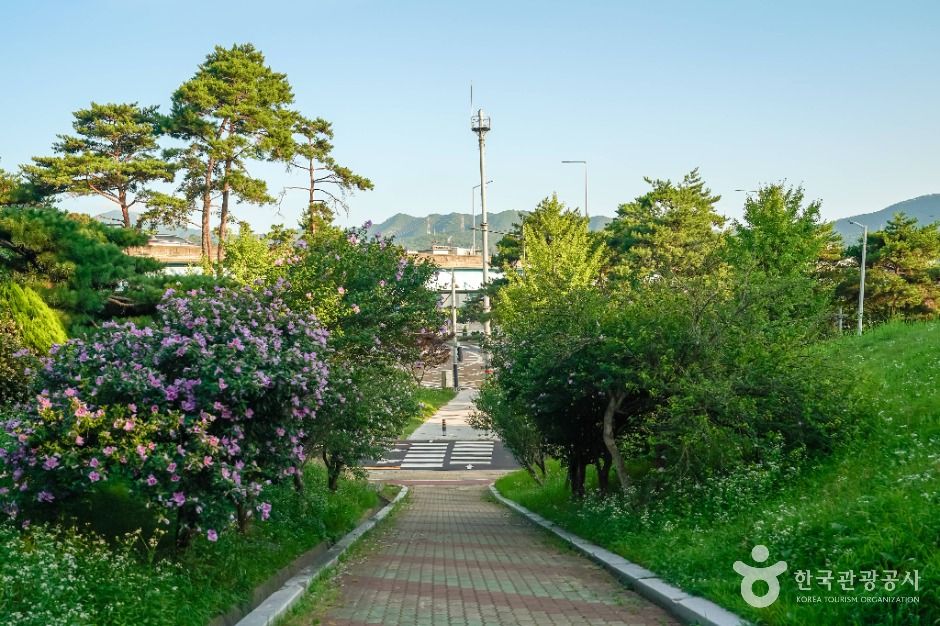 thumbnail-남산녹지공원-4