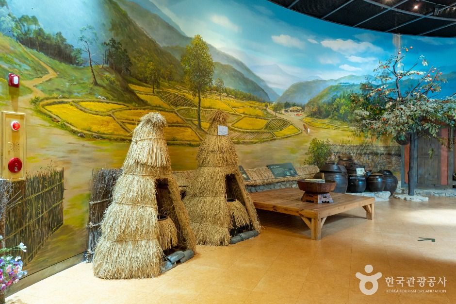 thumbnail-순창장류박물관-3