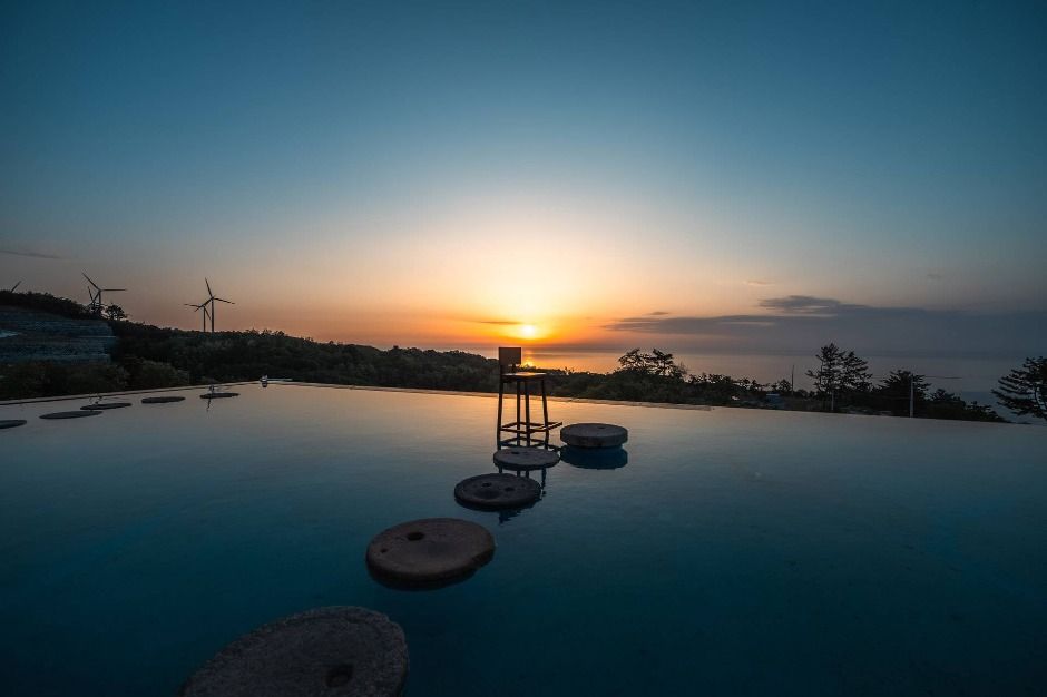 리브포레스트 풀빌라리조트