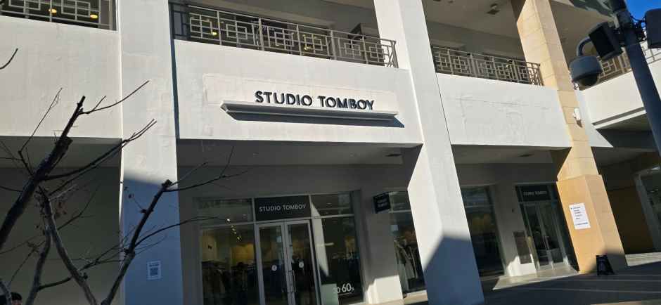 스튜디오톰보이 롯데프리미엄아울렛 김해점