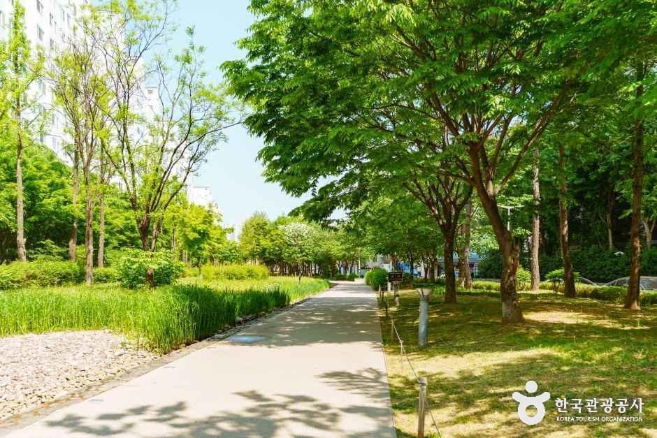 thumbnail-경의선숲길-3