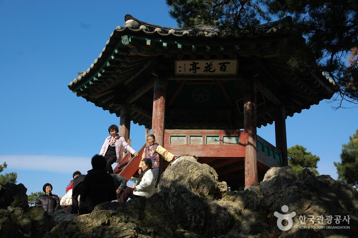 Busosanseong Fortress of Buyeo (부여 부소산성)