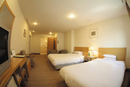 Astoria Hotel (아스토리아 호텔)