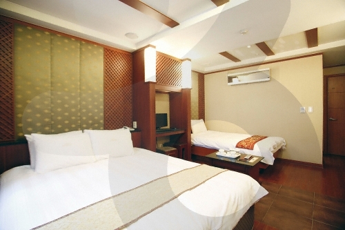 Hotel Kobos (코보스호텔)