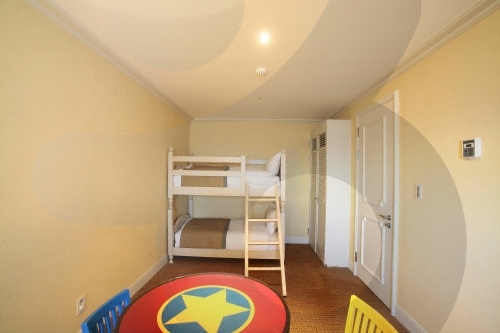 Ramada Plaza Jeju Hotel (라마다프라자 제주호텔)