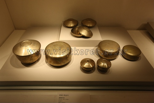 Ewha Womans University Museum (이화여자대학교박물관)
