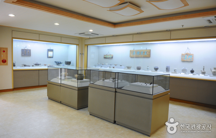 Gimpo Tea Etiquette Museum (다도박물관)