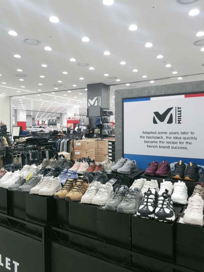 Millet - MODA Outlet Incheon Branch [Tax Refund Shop]  (밀레 모다아울렛 인천점)
