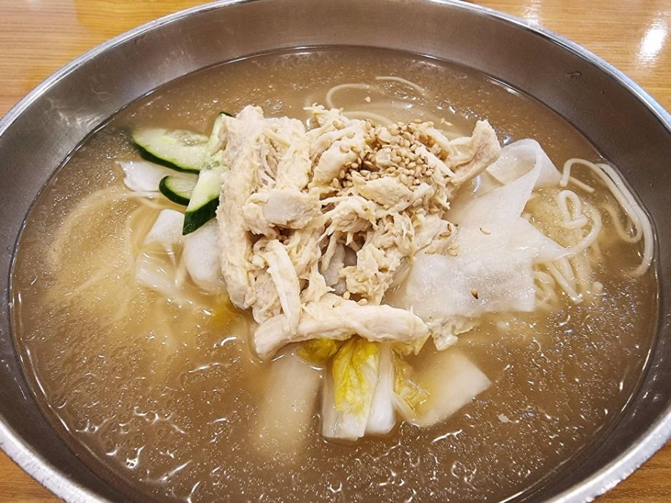 Chogye Guksu (미사리밀빛초계국수 삼성코엑스몰점)