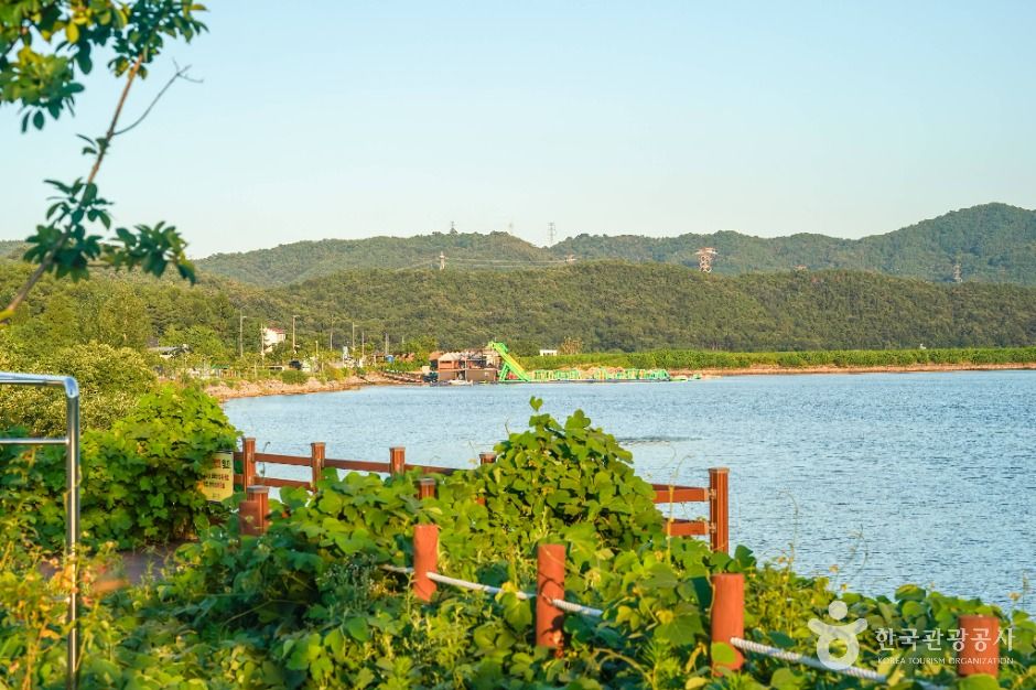 지천지