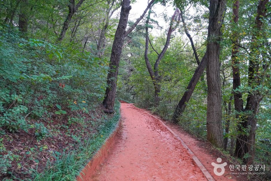 땅뫼산