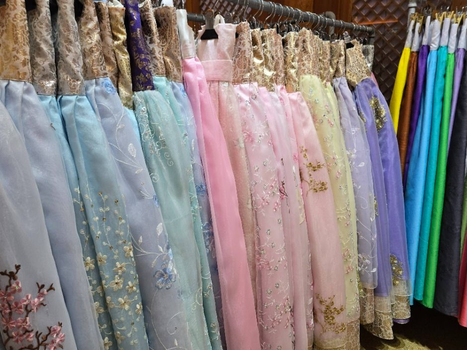 thumbnail-한복남 전주한옥마을점-9