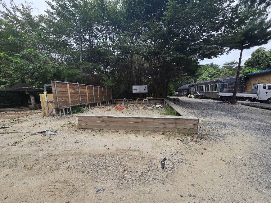 레이크문캠핑장