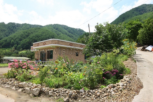 Dorf Deokpunggyegok (삼척 덕풍계곡마을)