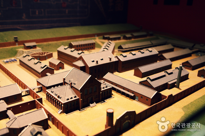 Seodaemun Prison History Museum (서대문형무소역사관)