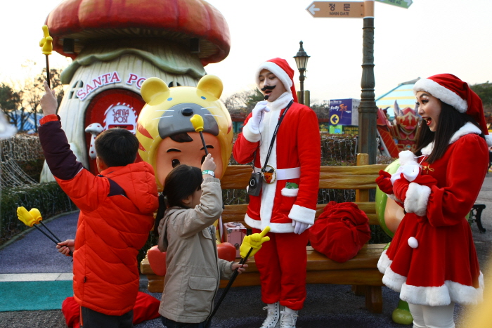 Festival Santa Run à Seoul Land - 서울랜드 크리스마스 페스티발-산타런 2016